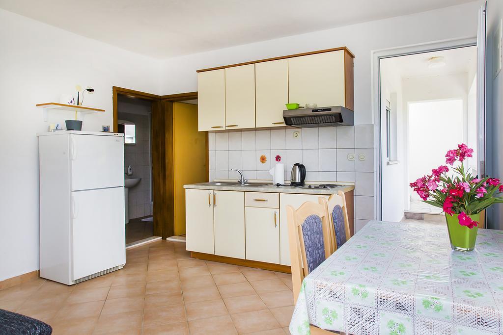 Apartments Zovko Drače Buitenkant foto