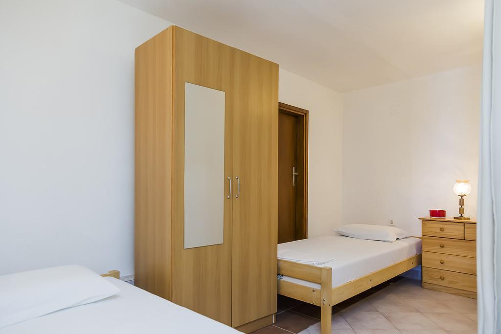 Apartments Zovko Drače Buitenkant foto